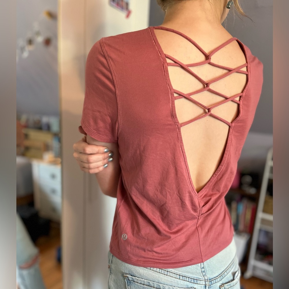 Lululemon Athletica Strappy Lunge Back T-shirt | Pink Light Weight Material